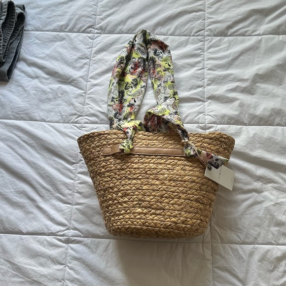 Lucky Brand straw tote BNWT - Picture 2 of 4